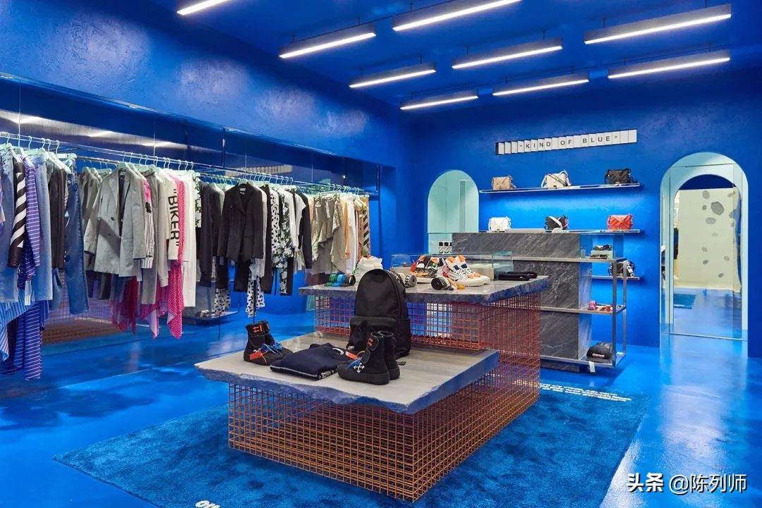 offwhite风格,白色品牌陈列搭配