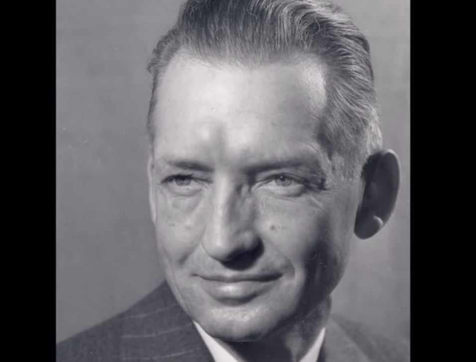 股神巴菲特炒股,股神巴菲特11岁开始投资