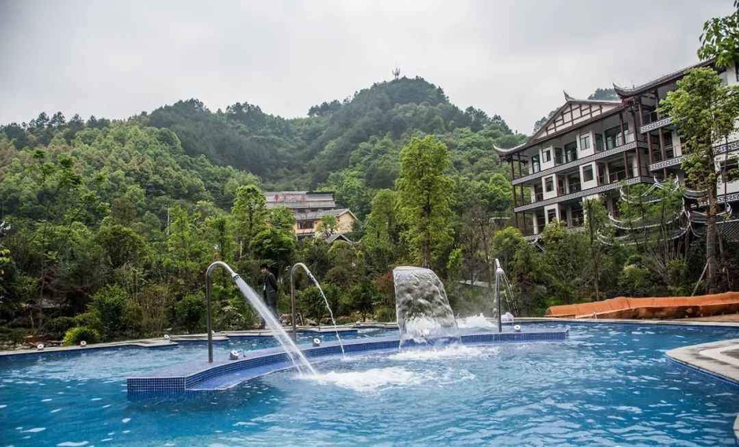 景区门票5折！贵州向全国人民发出冬日邀请