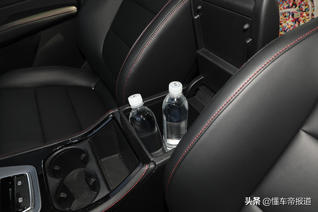 上汽名爵mg领航suv自动挡价格多少,运动轿车与家用轿车乘坐体验