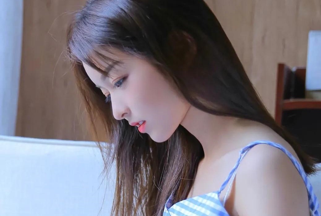 加上熟悉女生微信怎么聊天开场白,和熟悉女生聊天怎样找话题开场白