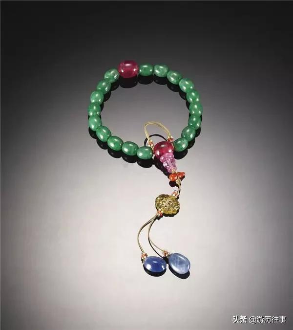 清朝皇帝官员为什么都戴一串珠子,清朝皇帝和官员都戴什么样的佛珠