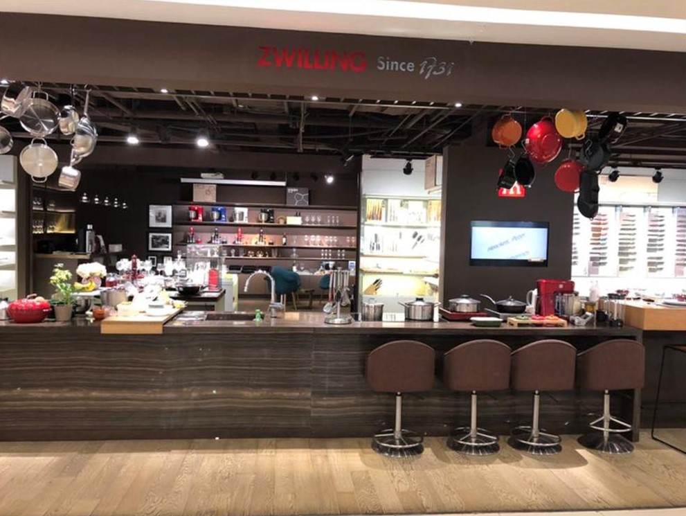 刀具是张小泉的好还是十八子的好,张小泉官方旗舰店和张小泉厨具店