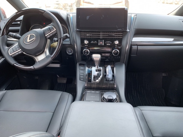 平行进口雷克萨斯lm新款2024,2021雷克萨斯二手报价表