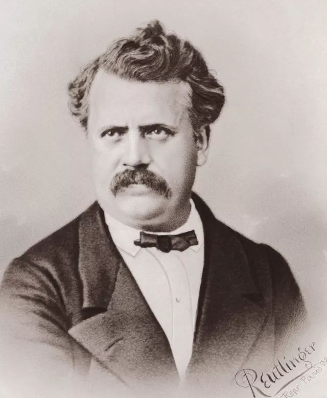 1990年代的lv旅行箱,lv旅行箱是皮的吗