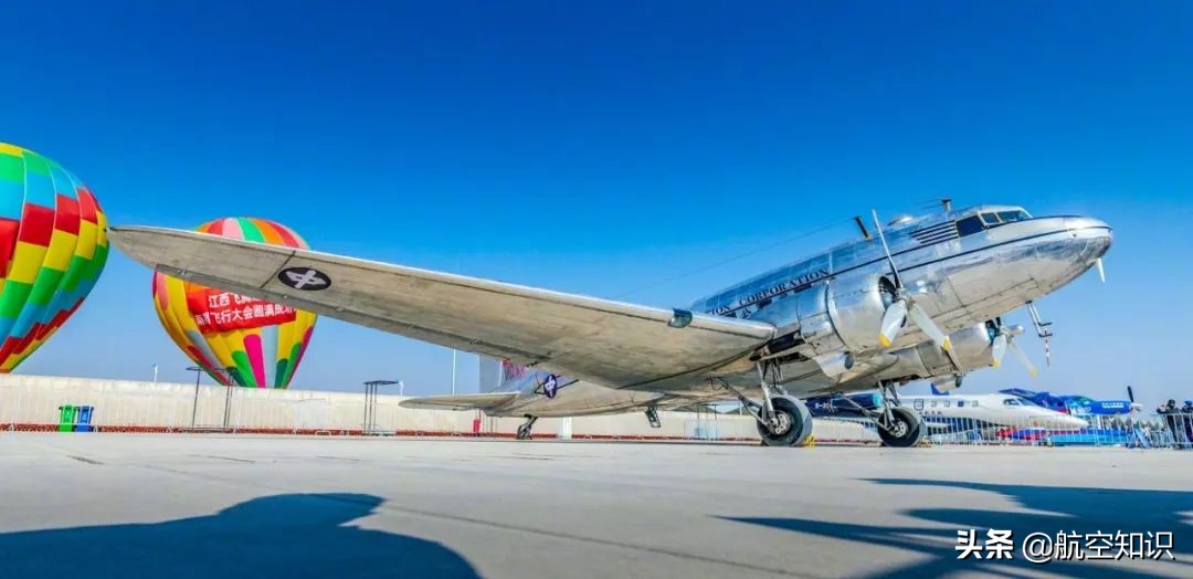 中国第一架香港飞机,一架从中国香港起飞的飞机