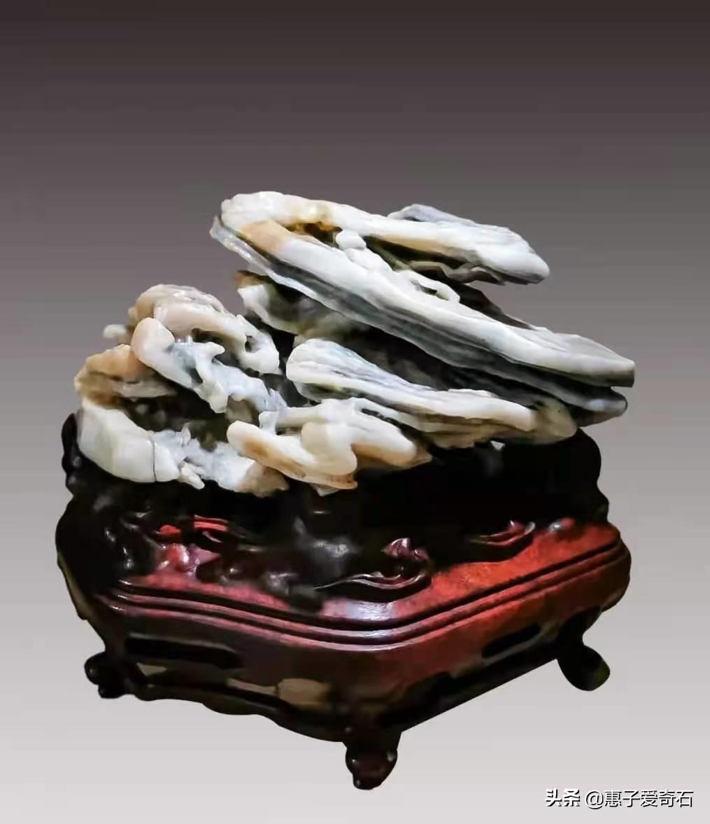 戈壁石和奇石区别,真正的绝品戈壁奇石