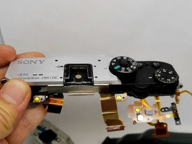 切了顶的SonyA7RII,能否变身成高像素版A7C?