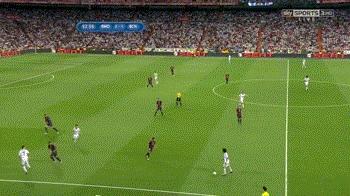 防守型边后卫怎么踢,中后卫和边后卫哪个更难踢