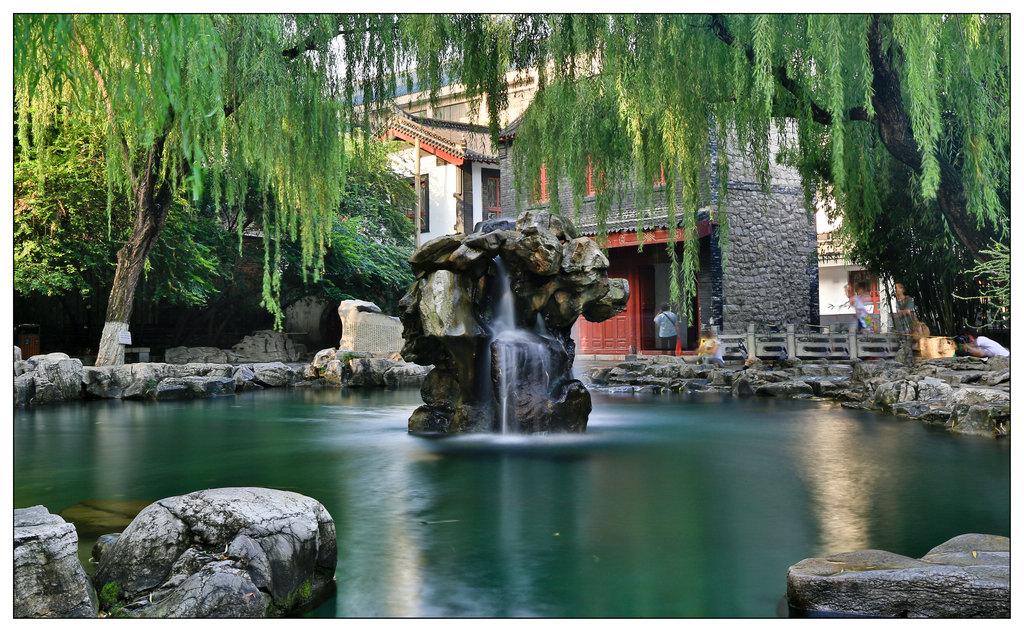 昆明为什么四季如春地理题,为什么昆明四季如春而北方却很冷