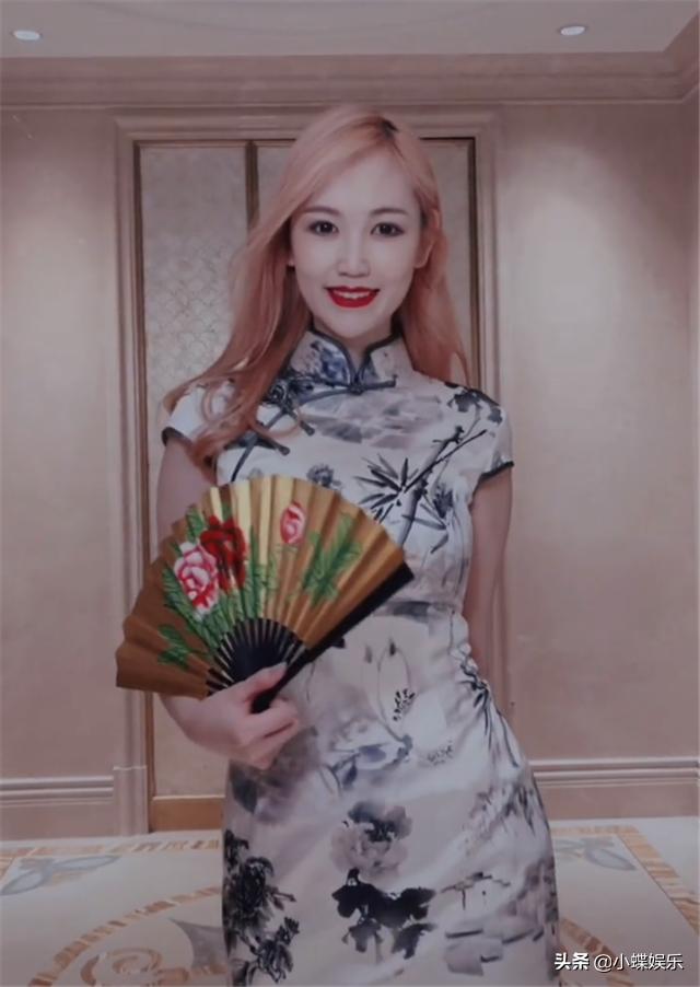 王宝强和儿子的最新情况,王宝强与马蓉的孩子是亲生的吗