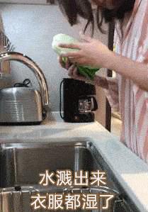 水龙头套上它，厨房台面再不溅一滴水！1年少缴300块水费