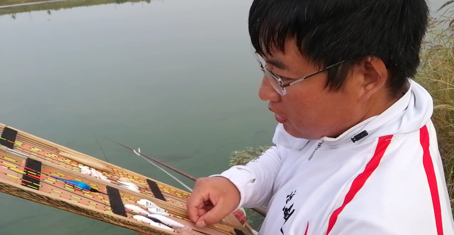 新手选钓鱼漂,钓鱼新手选择什么鱼漂