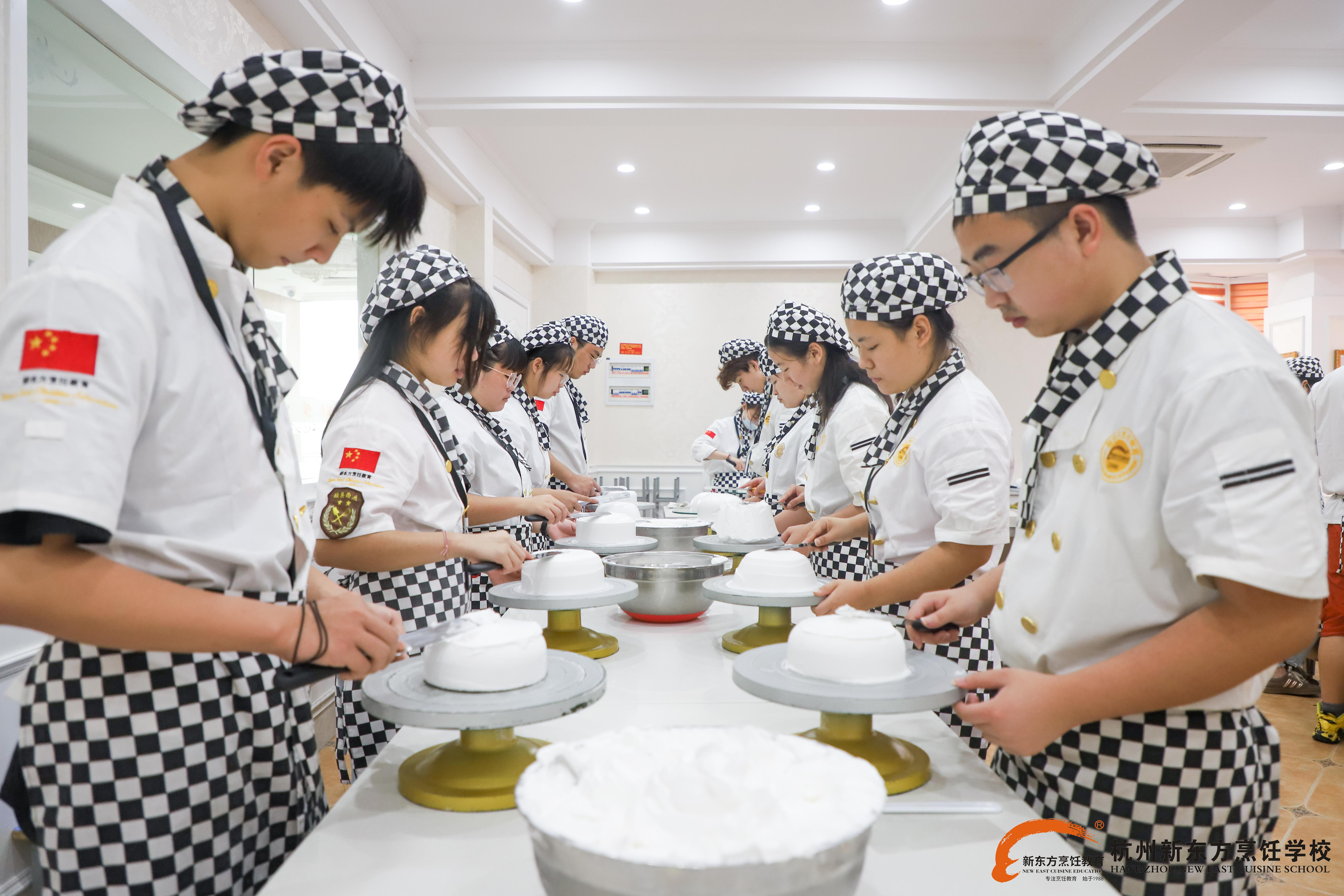 想学厨师,想学厨师有什么门路