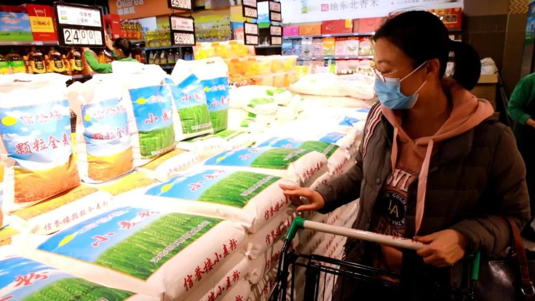 信誉楼耕耘男装,信誉楼品牌策划