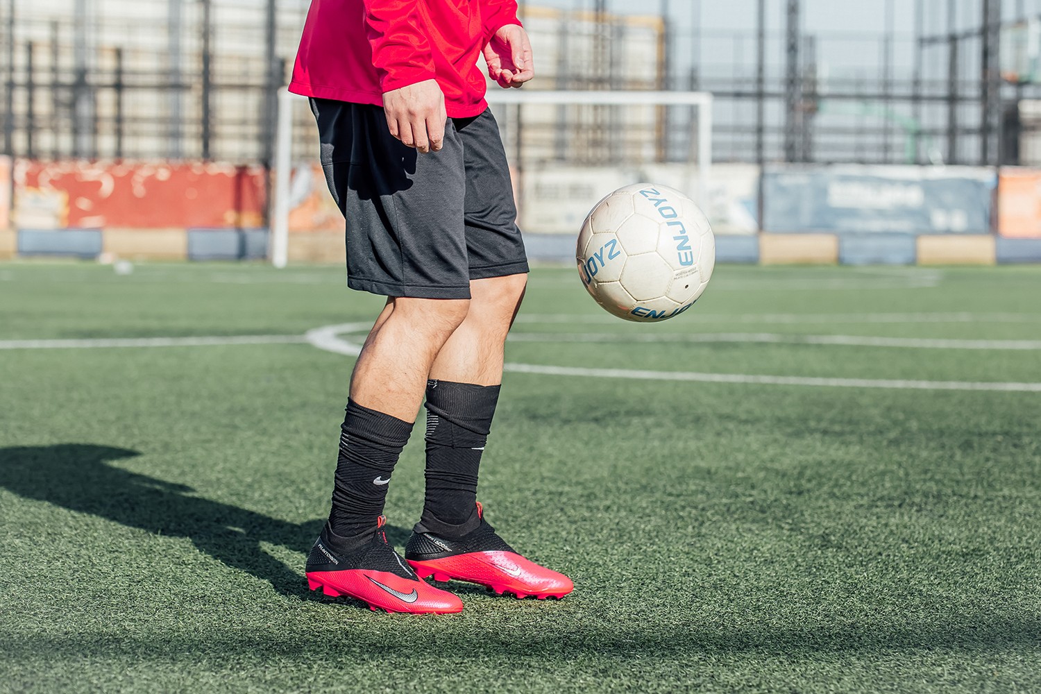 耐克phantomluna2测评,耐克phantomvsn2足球鞋