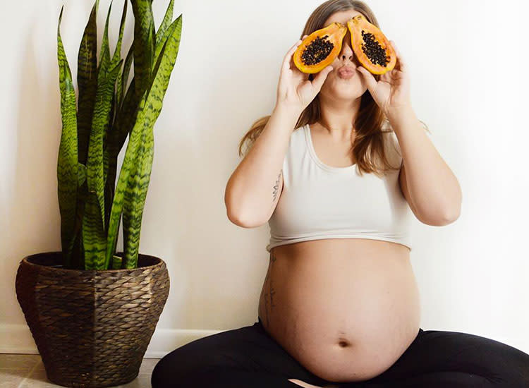 肚子里的宝宝不同时间对应的大小,怎么知道肚子里的宝宝长什么样