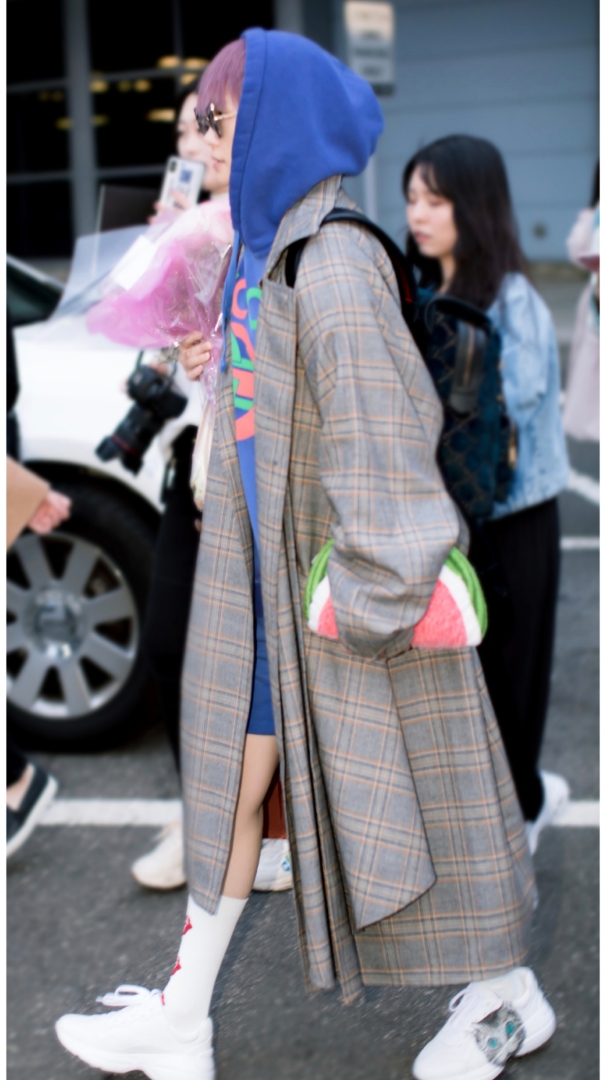 张天爱秀长腿电视剧叫什么,张天爱变身羽族人