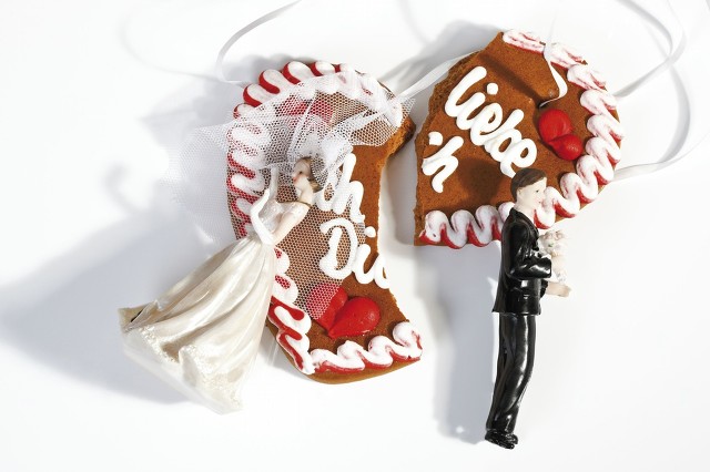 故事：在这场围城之战里，我输的毫无尊严