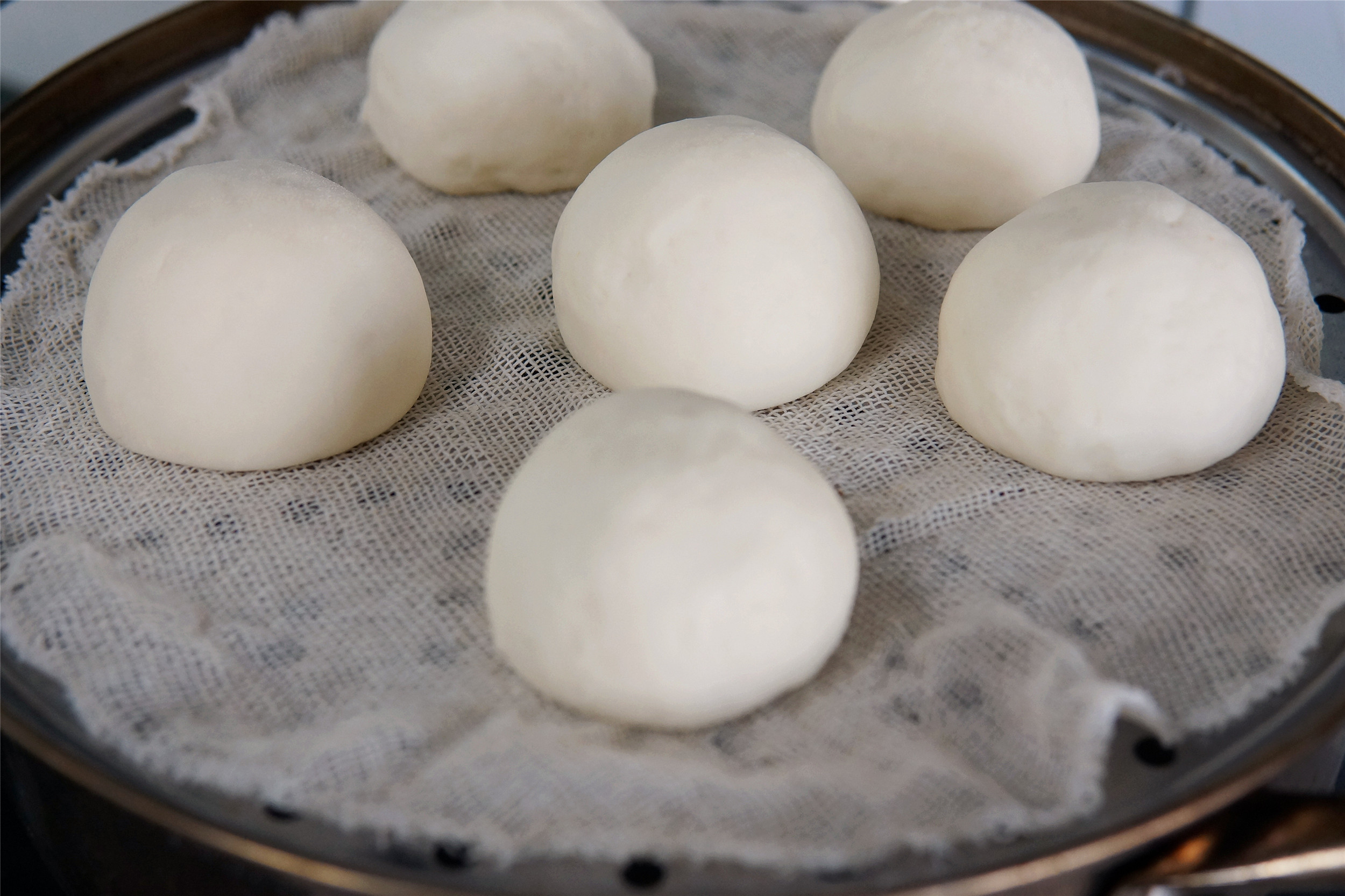 冬天自发粉做馒头的正确使用方法,冬天做馒头可以放开水里发面吗