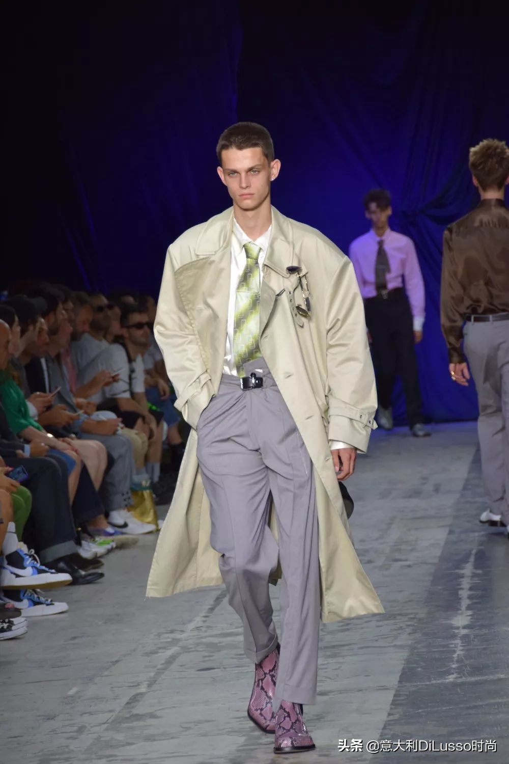 2020春夏男装周刘昊然,2023年米兰时装周