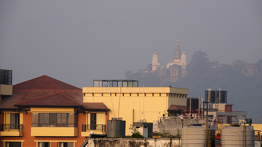 尼泊尔十堰,尼泊尔为什么这么穷