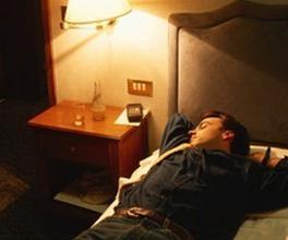 半夜腿脚抽筋补什么钙,半夜脚抽筋是缺什么