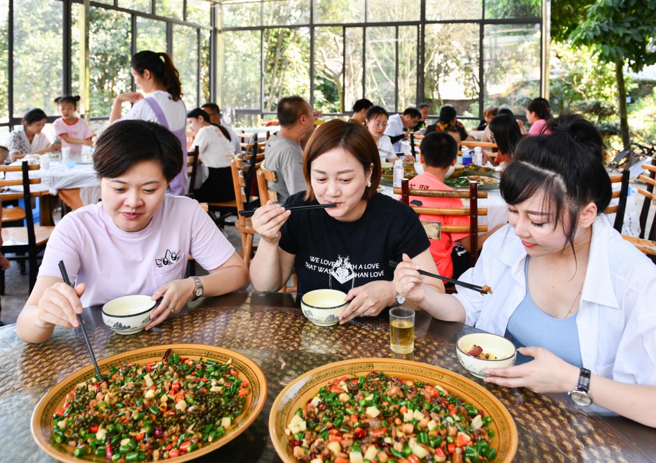 国庆七天乐!揽金超9亿,渝北文旅市场实现“双增长”