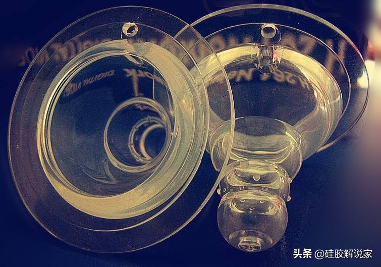 硅胶发黄是什么导致的,硅胶材质容易变黄吗