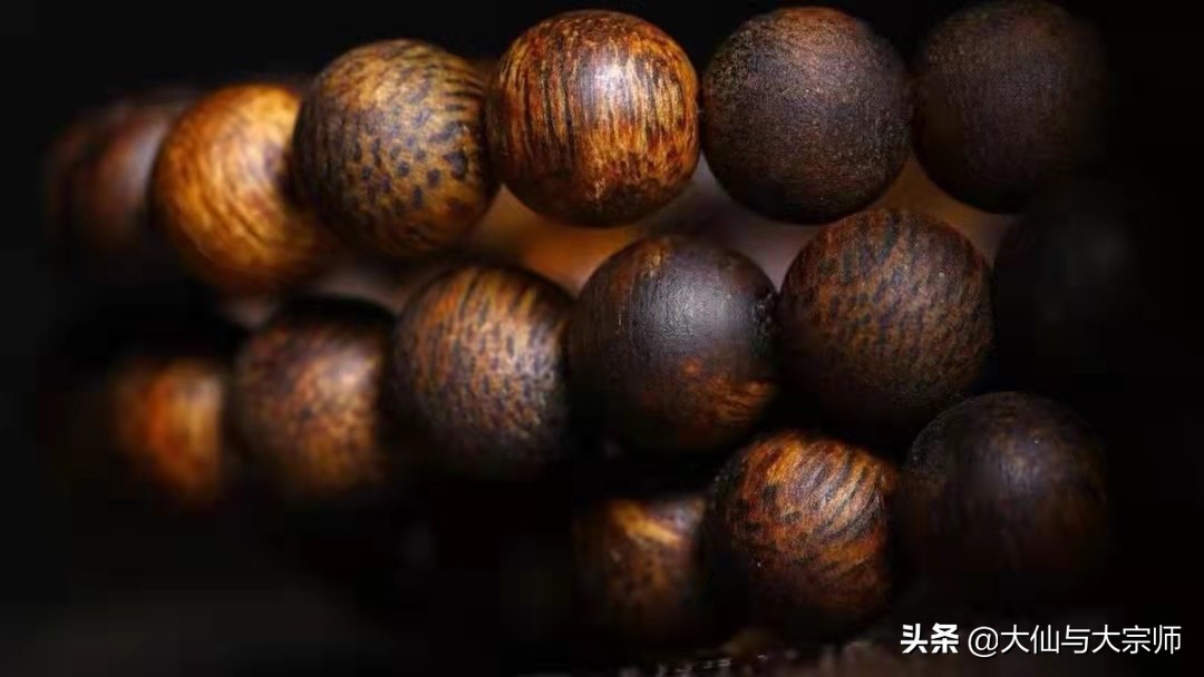 奇楠108颗手串值得珍藏吗,真正的奇楠手串价格