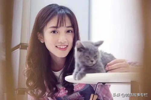 晚上孤独寂寞伤感的朋友圈,孤独寂寞伤感经典句子朋友圈