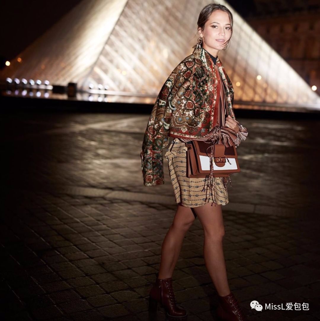 适合春夏背的lv包,lv复古单肩背包男款