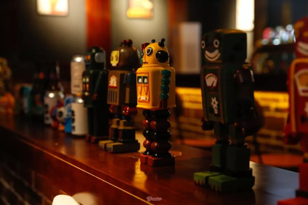 海口小众酒吧指南|放下手机,跟我喝酒去