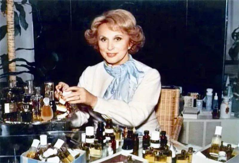 雅诗兰黛现状,雅诗兰黛卖得最好的