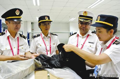 中国游客去韩机场事件,中国游客入境韩国被挂黄牌遭围拍