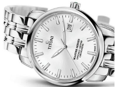 梅花手表天文台认证的经典款,梅花手表最便宜的