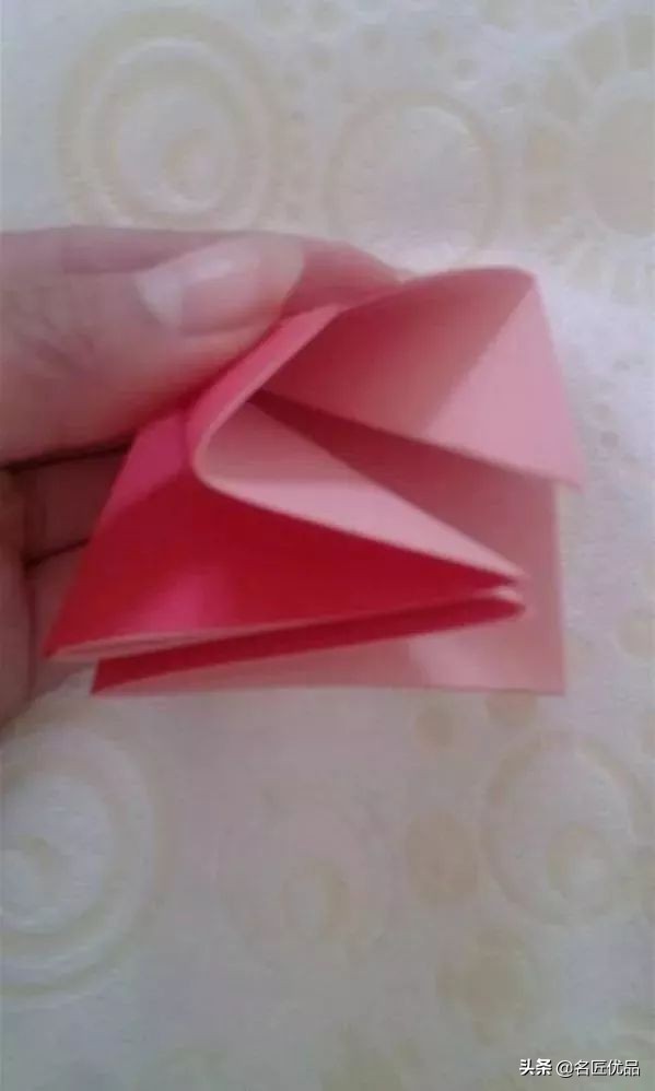 母亲节手工康乃馨简单又漂亮,母亲节适合给妈妈做的康乃馨手工