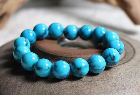 玉石手串不佩戴时如何保养,佩戴的金丝楠手串怎么保养