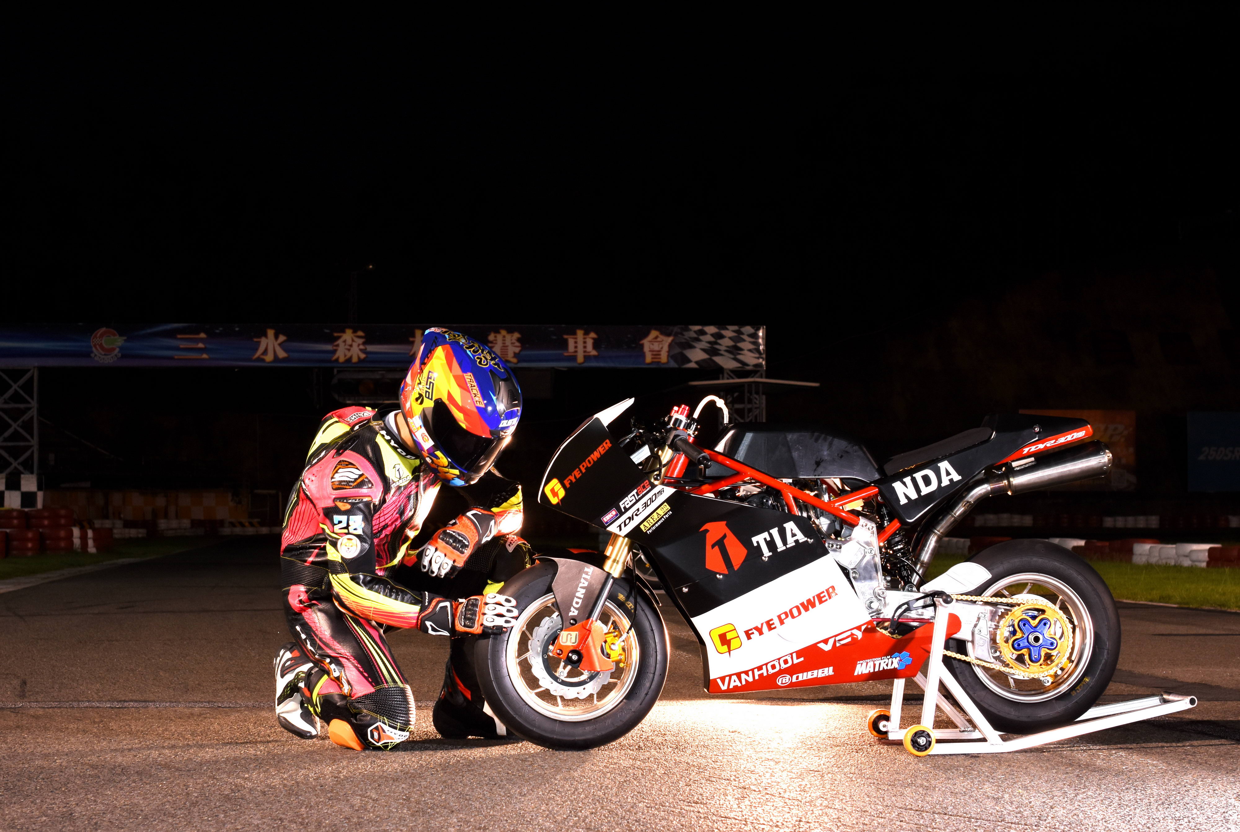 田达tdr300街车,田达tdr300