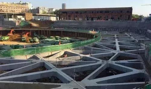 深基坑安全马道样板图,深基坑样板施工图解