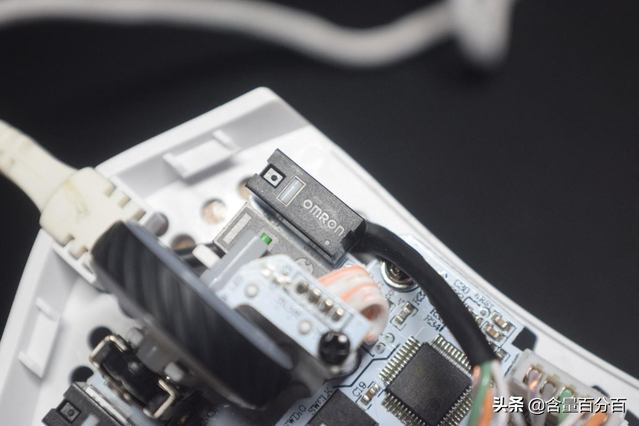 酷冷至尊mm710鼠标拆解,酷冷至尊鼠标mm710拆解