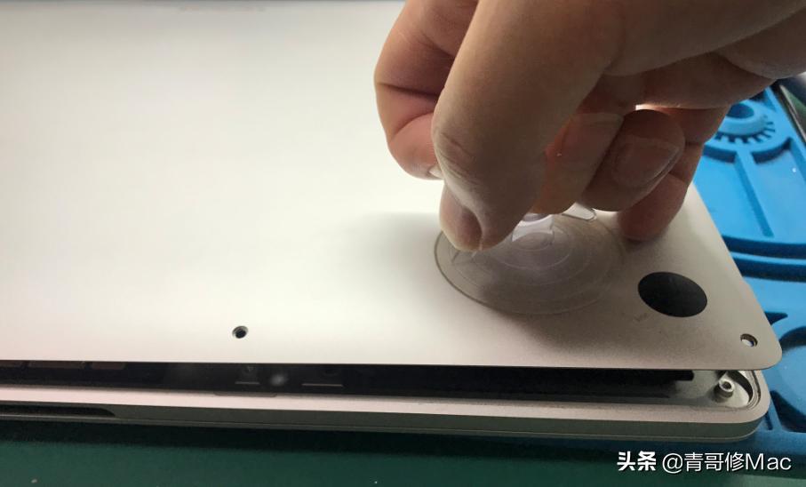 苹果笔记本进水怎么处理搞笑,苹果笔记本进水了怎么办