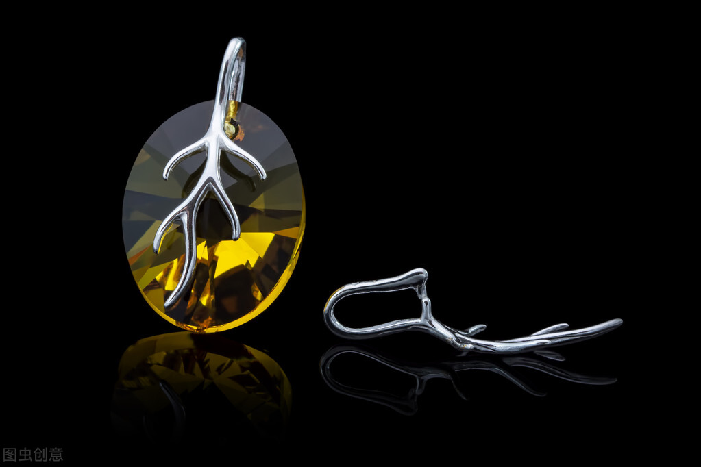 施华洛世奇的企业愿景,施华洛世奇的钻石是真的还是假的