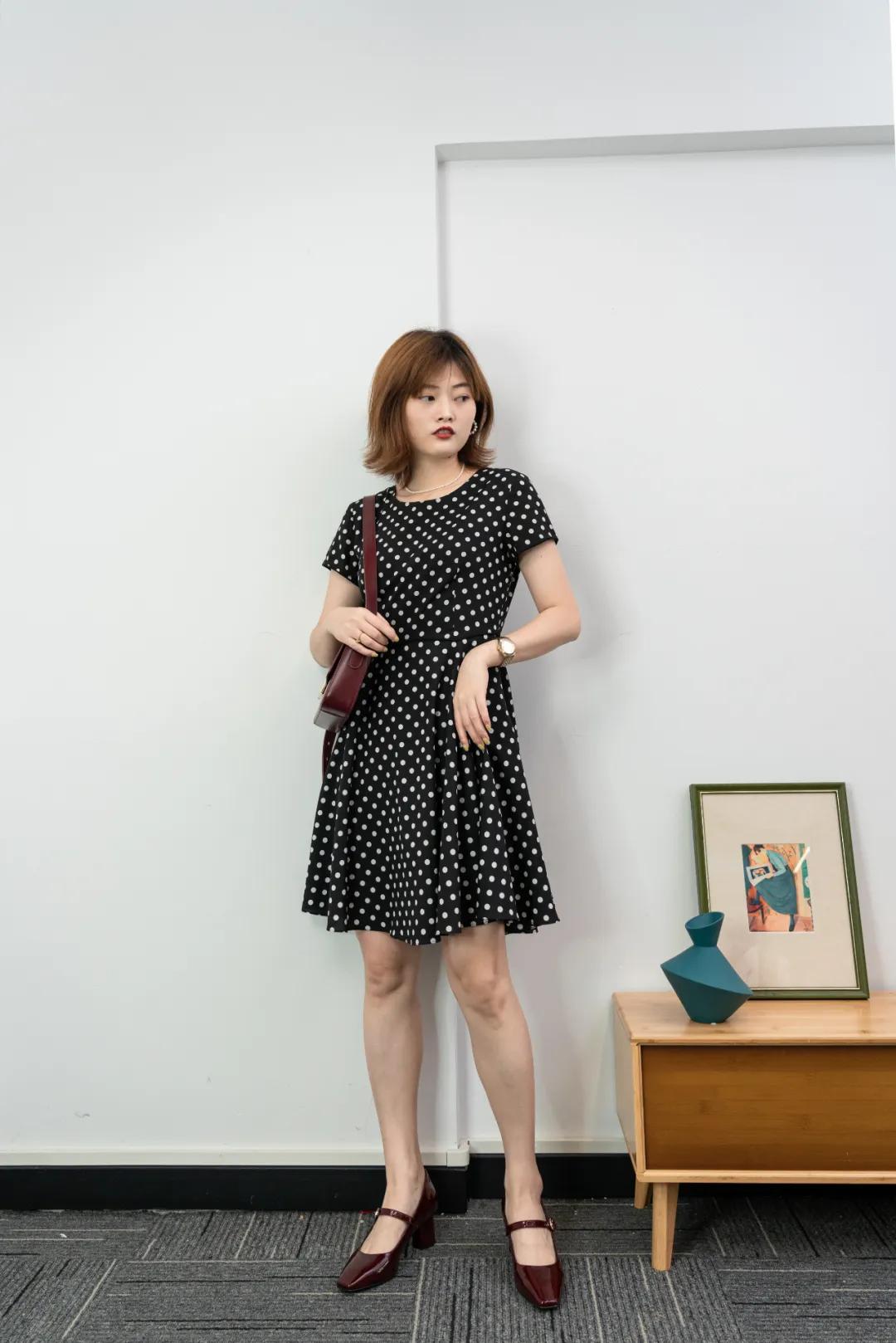 把过时的旧衣服重新搭配起来吧,各种老旧衣服搭配