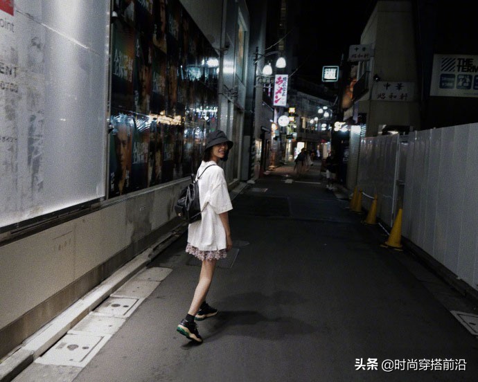 刘雯新照片曝光,刘雯晒出游美照