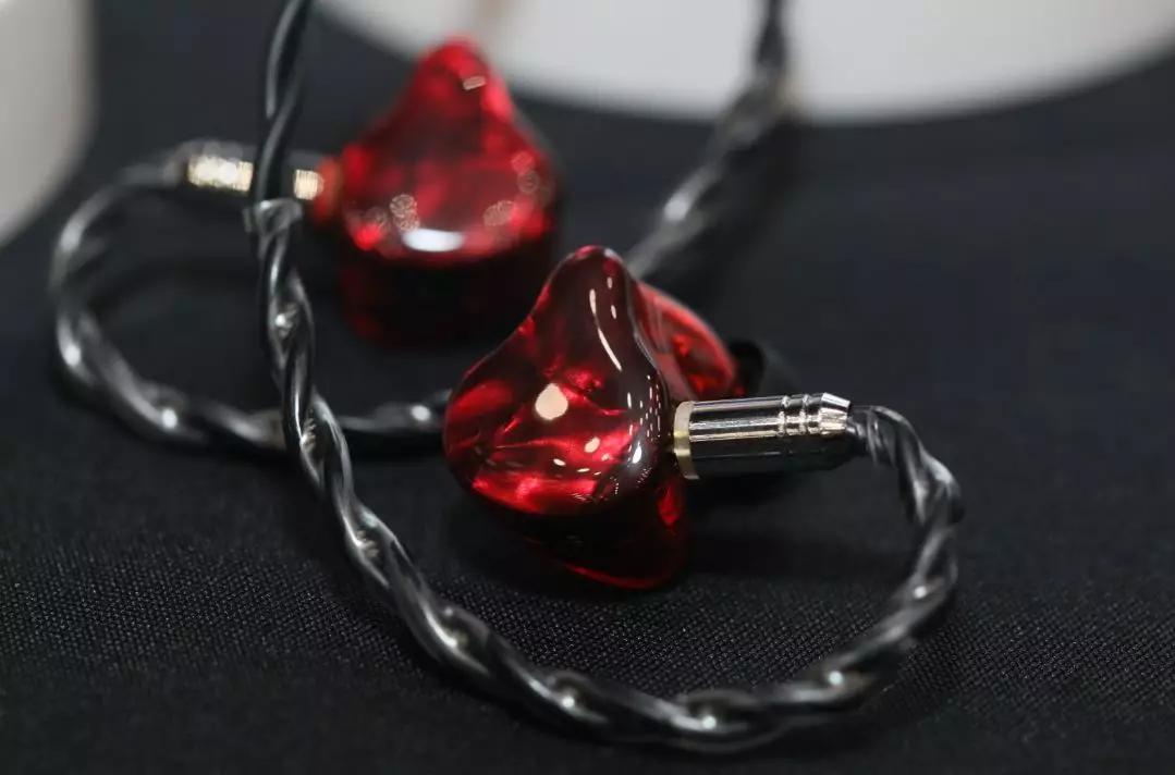 焕活动丨猪年最后一展—第四届耳机与杂谈年度盛典回顾（附听感）