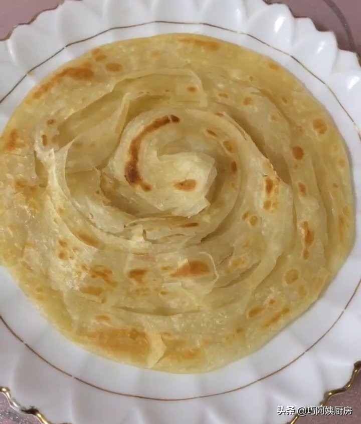 怎样和面烙油饼凉了也不硬,烙发面油饼怎样软而不硬