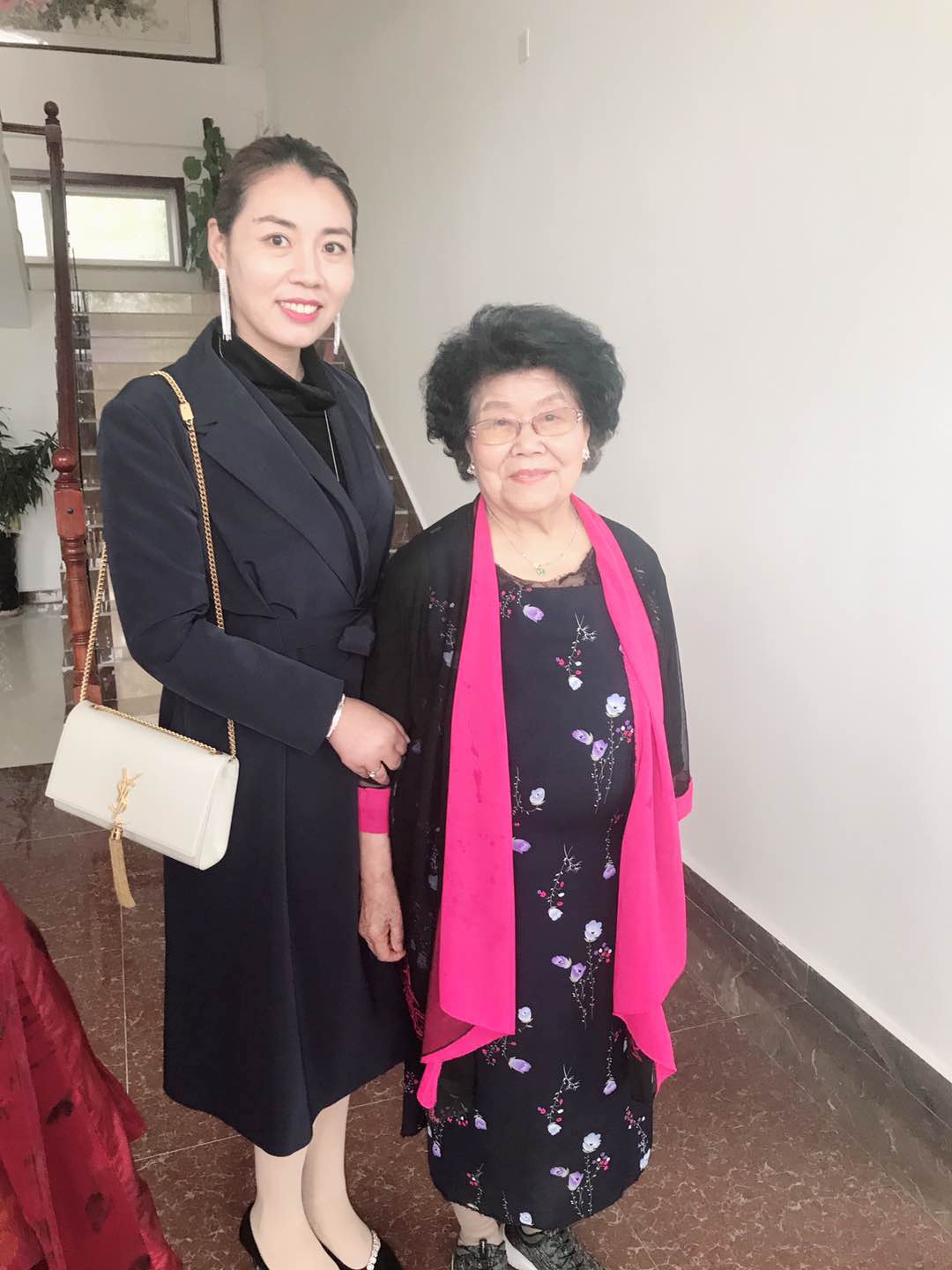 中国梦劳动美工会情河南省总工会等单位送戏进京慰问河南务工人员