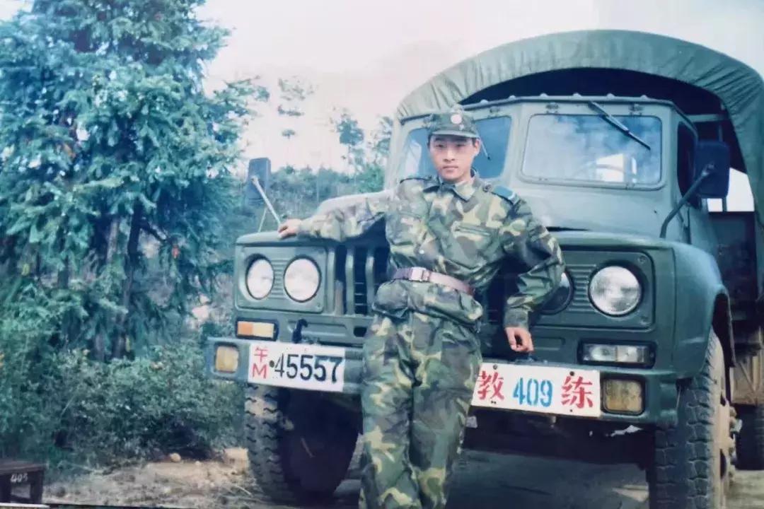 致敬每一位奋斗的老兵,致敬各个战场的每一位战友