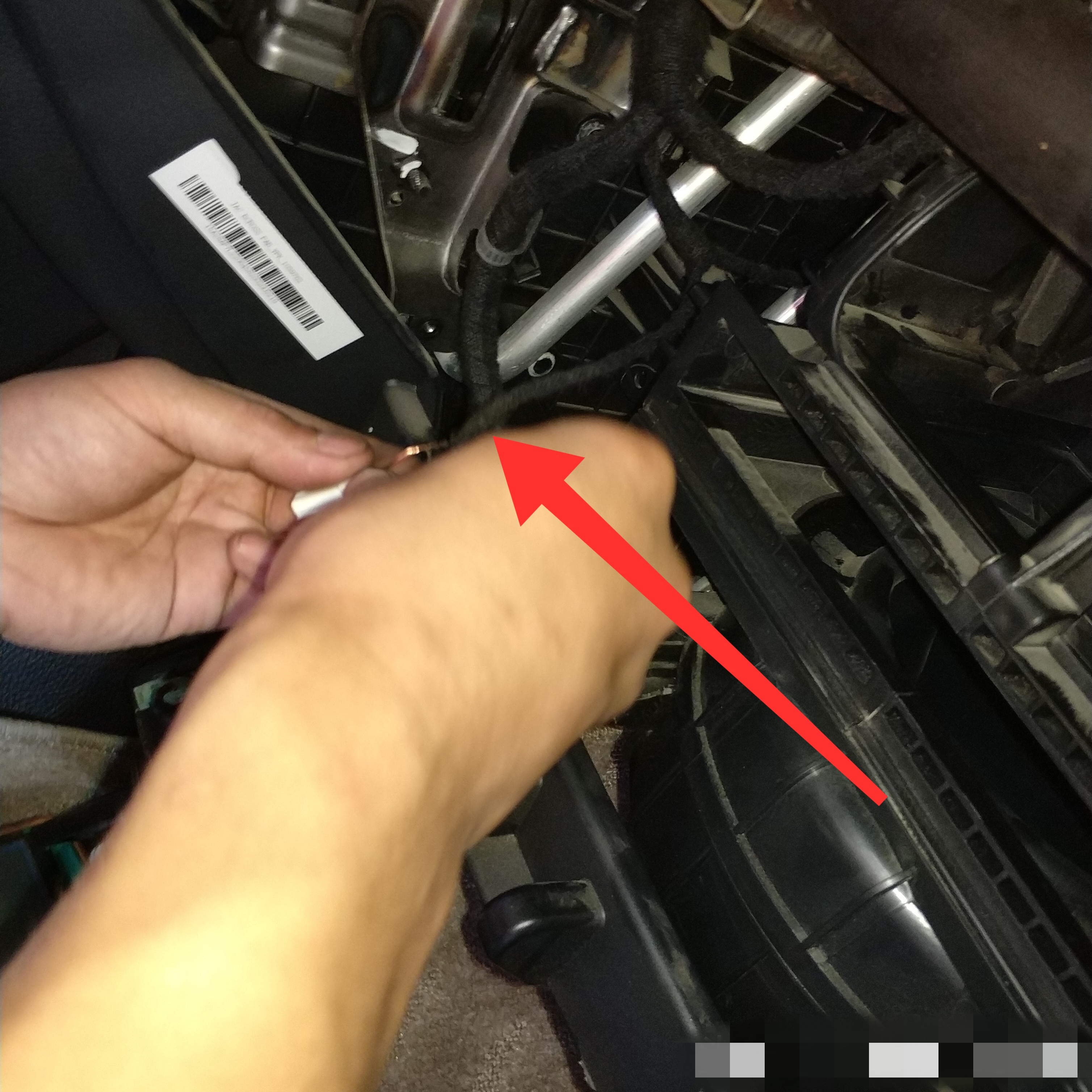 汽车空调不热是什么坏了怎么维修,汽车空调不凉自己怎么修